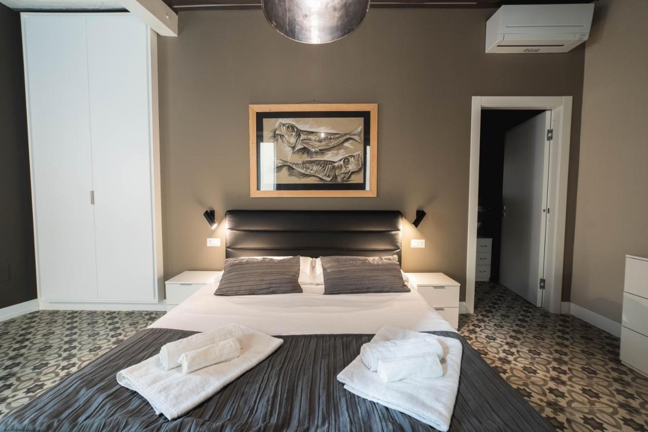 Palazzo Paladini - Luxury Suites In The Heart Of The Old Town Pizzo  Ngoại thất bức ảnh